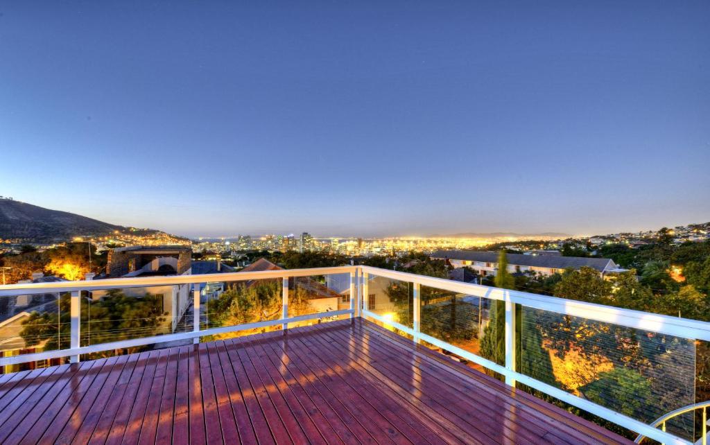 Southern Comfort Guest House Cape Town Bagian luar foto
