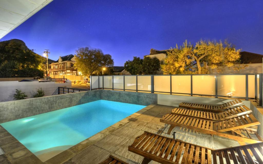 Southern Comfort Guest House Cape Town Bagian luar foto
