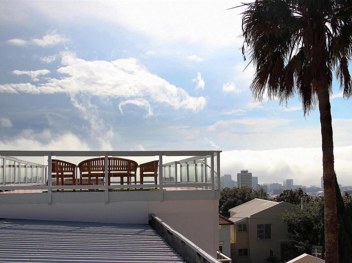 Southern Comfort Guest House Cape Town Bagian luar foto