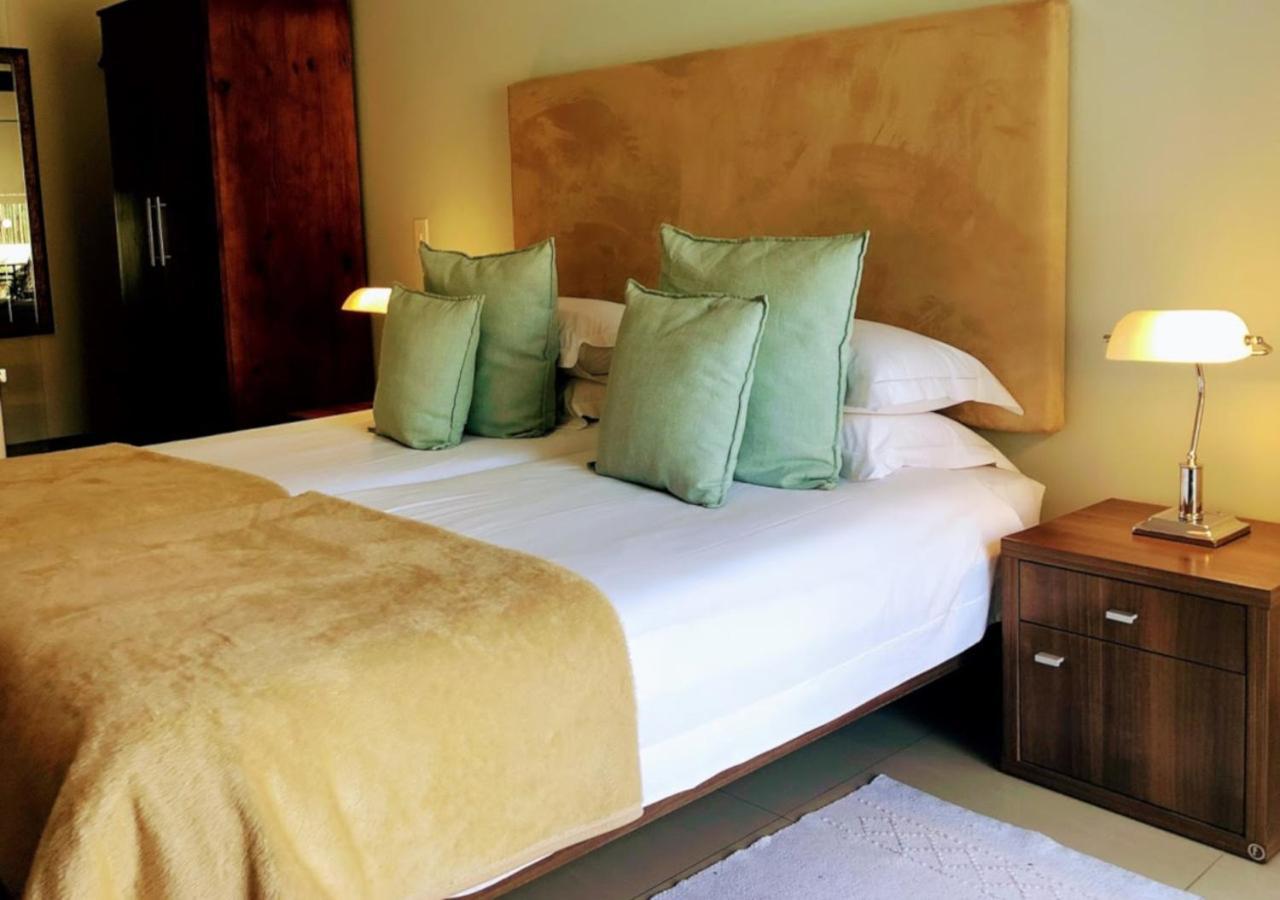 Southern Comfort Guest House Cape Town Bagian luar foto