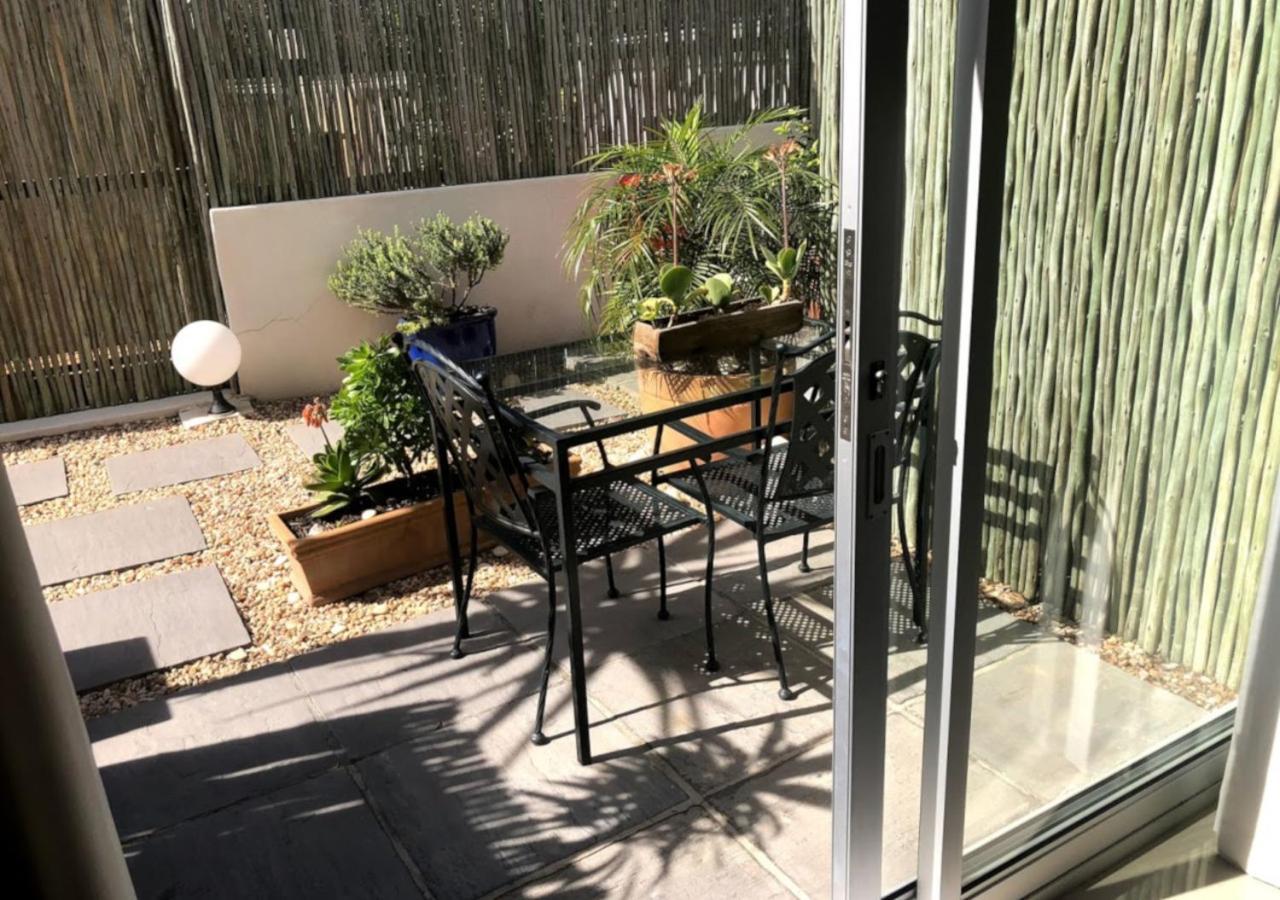 Southern Comfort Guest House Cape Town Bagian luar foto